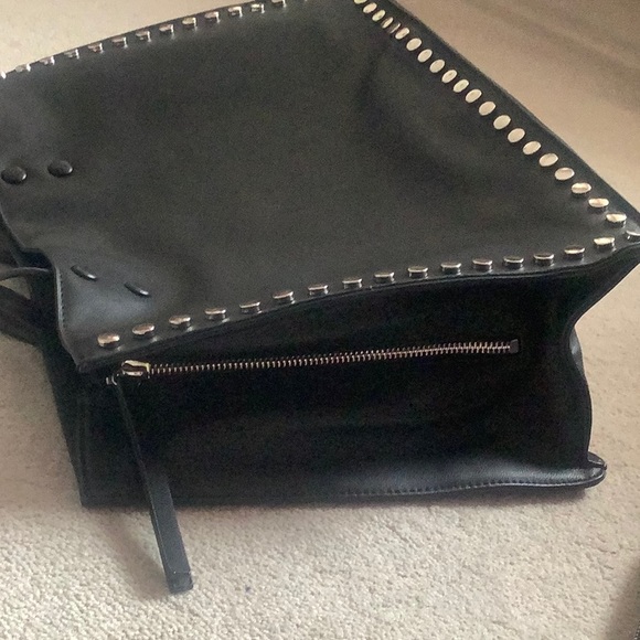 Black purse - Picture 10 of 10